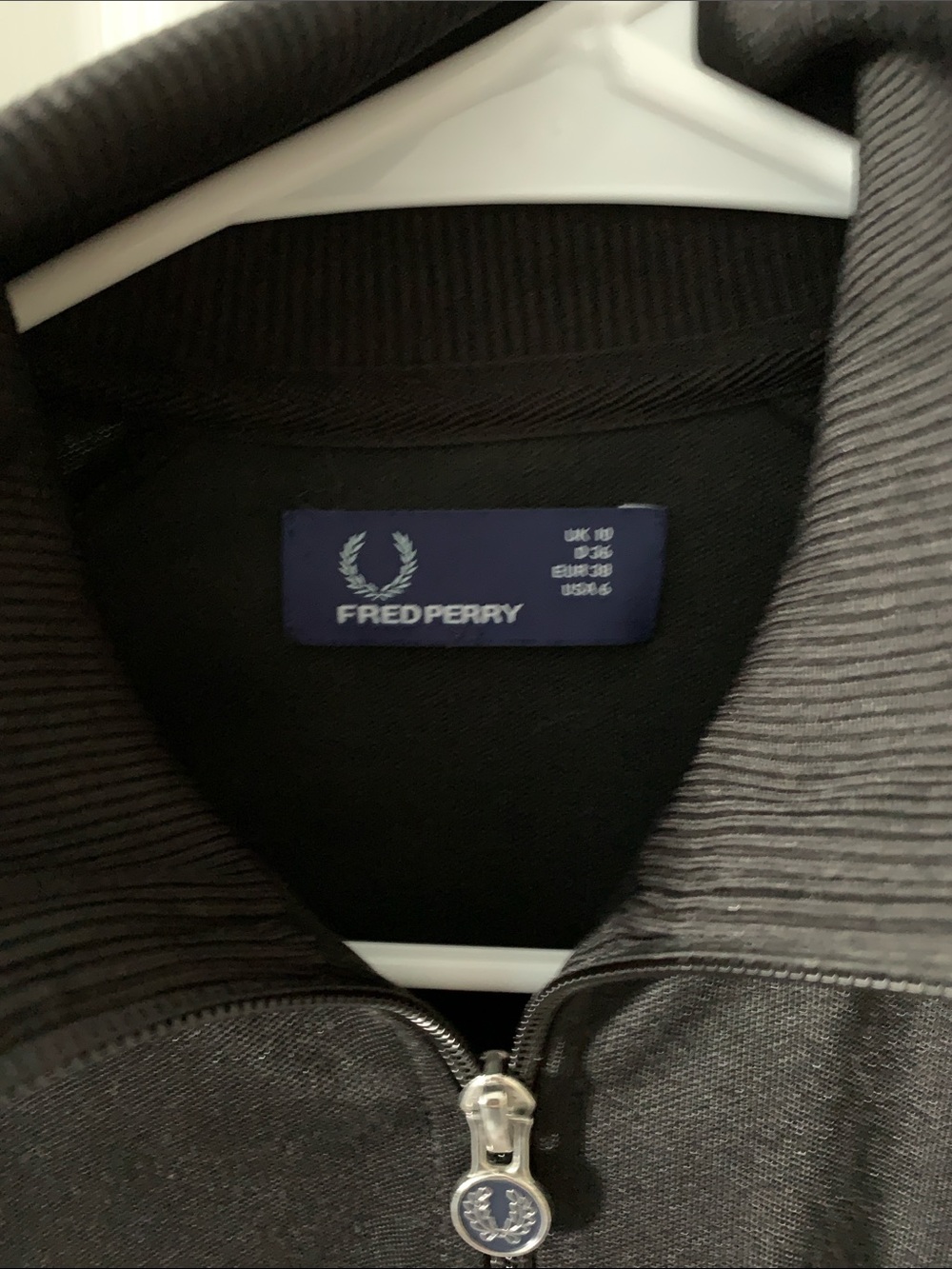 Black Fred Perry Track Jacket Size 6 Woman’s - Picture 2 of 3